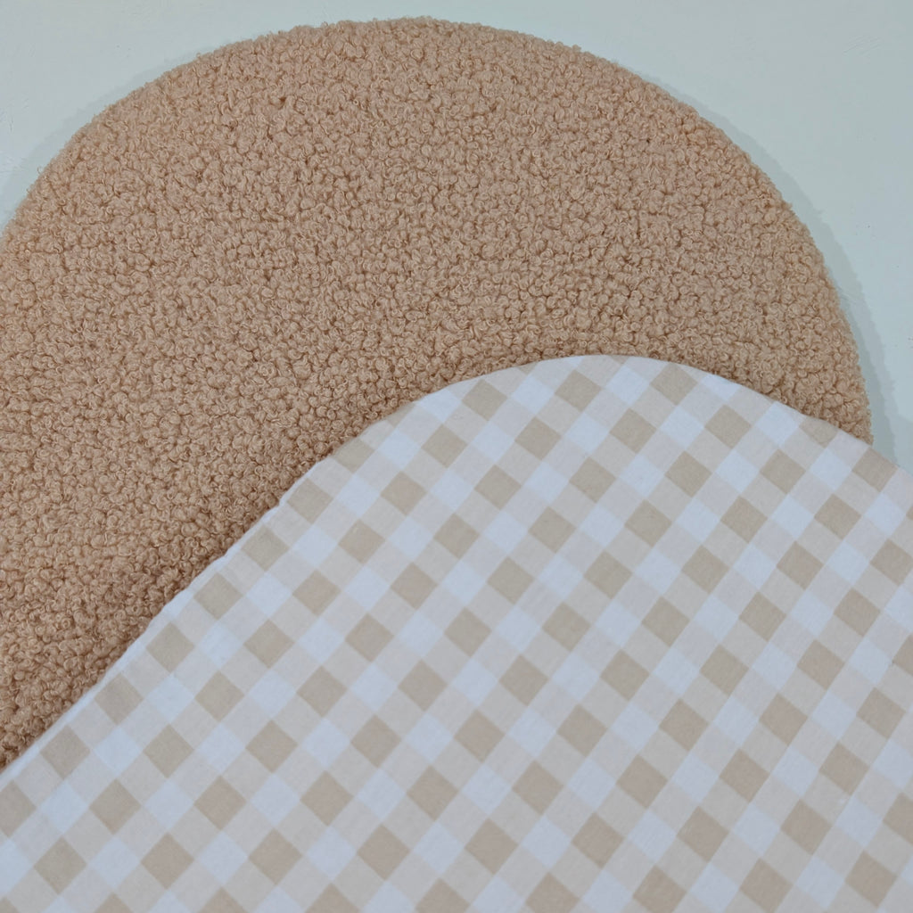UPPABABY PRAM BASSINET LINER, FITS ALL UPPABABY BASSINETS. soft beige cream gingham / caramel Sherpa fleece