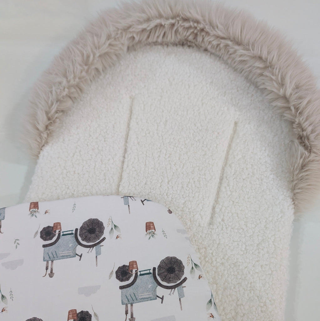 DELUXE UPPABABY VISTA 3, 2 & 1 AND CRUZ 3 & 2 PRAM LINER MAIN SEAT blue tractor/ Sherpa fleece with fur trim